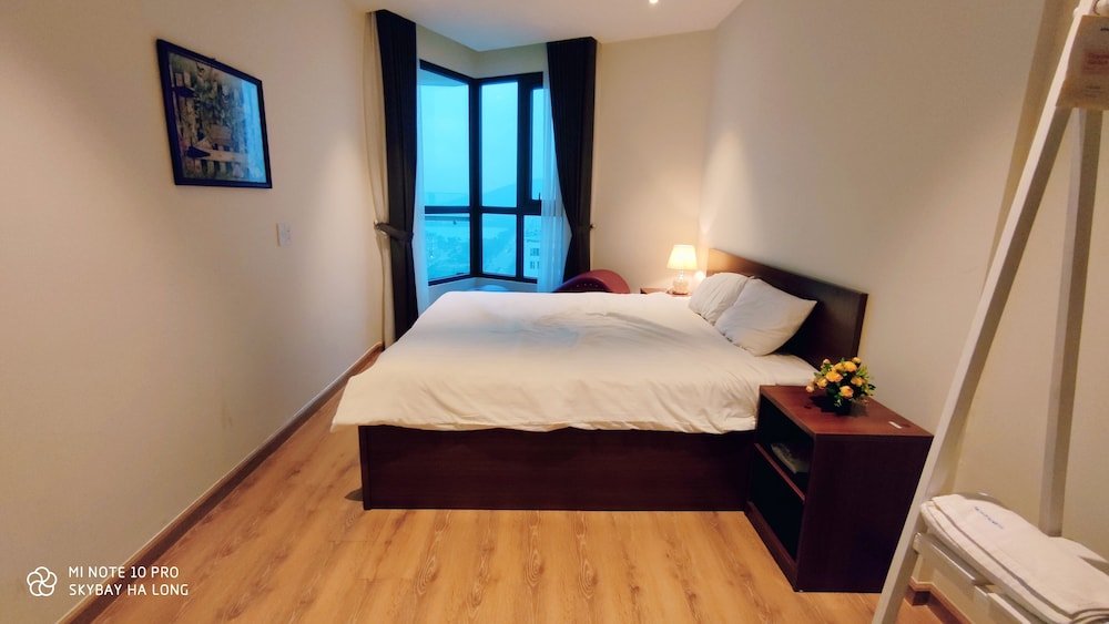 Фото SkyBay HomeTel Ha Long