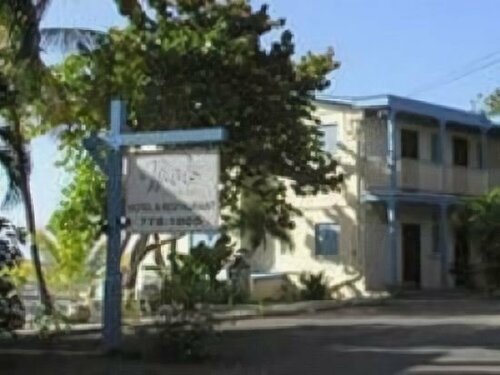 Гостиница The Waves at Cane Bay на Сен-Круа