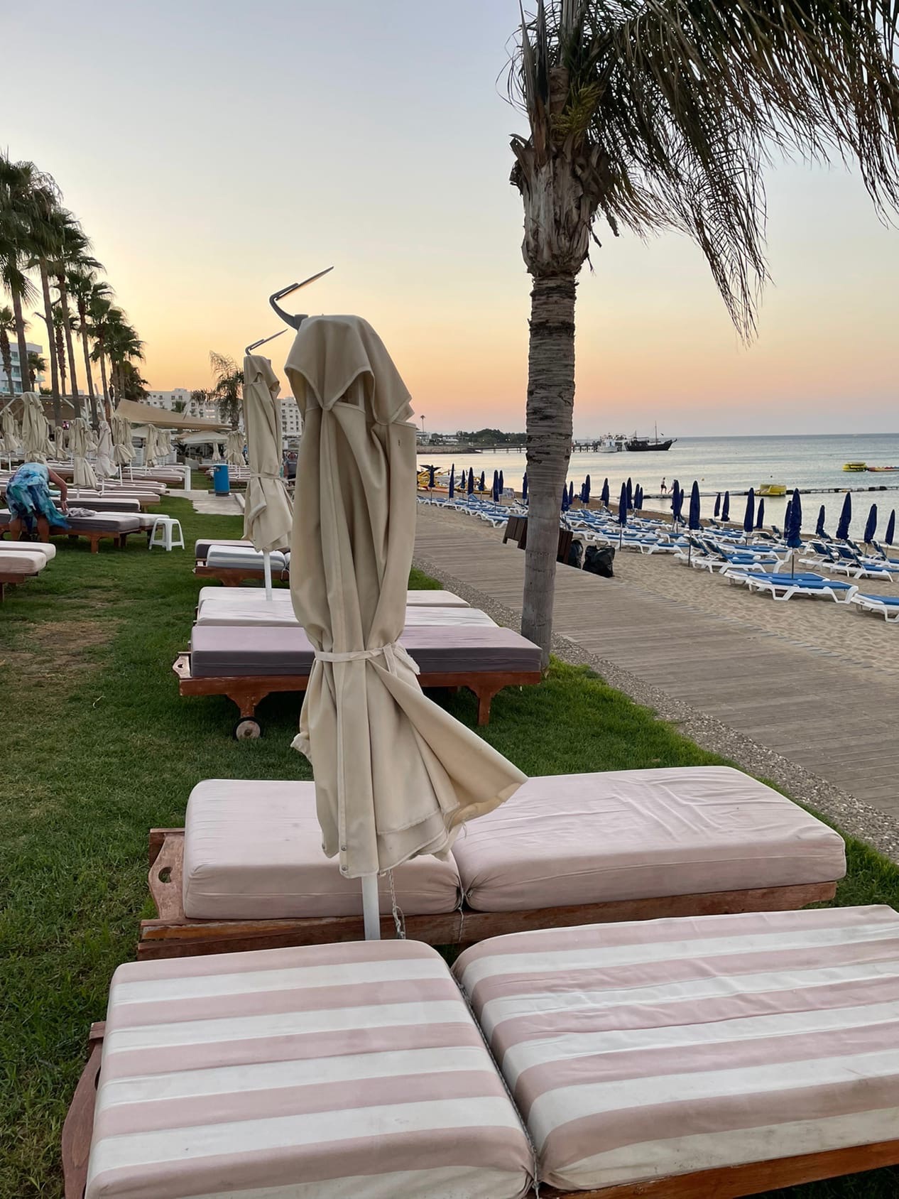 Фото Constantinos The Great Beach Hotel