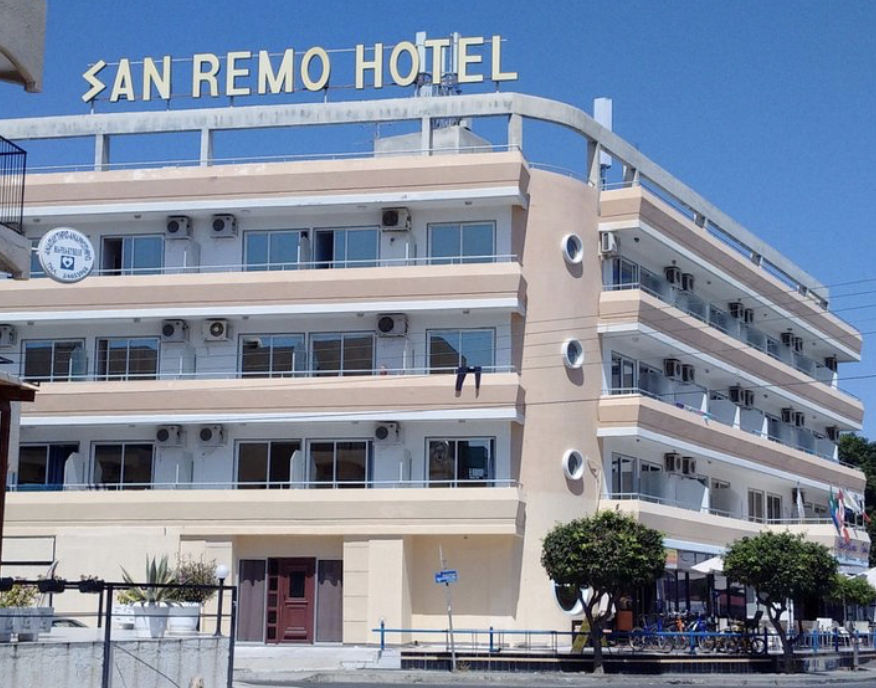 Фото отеля 1