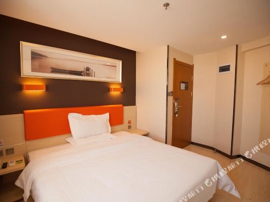 Фото 7 Days Premium Hotel