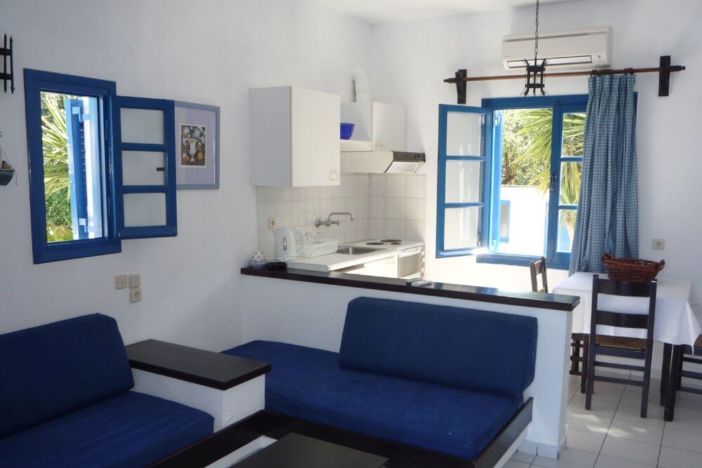 Фото Sirius Apartments