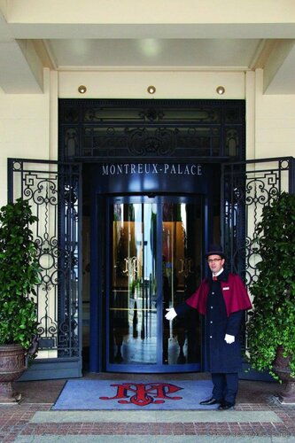 Гостиница Fairmont Le Montreux Palace в Монтре