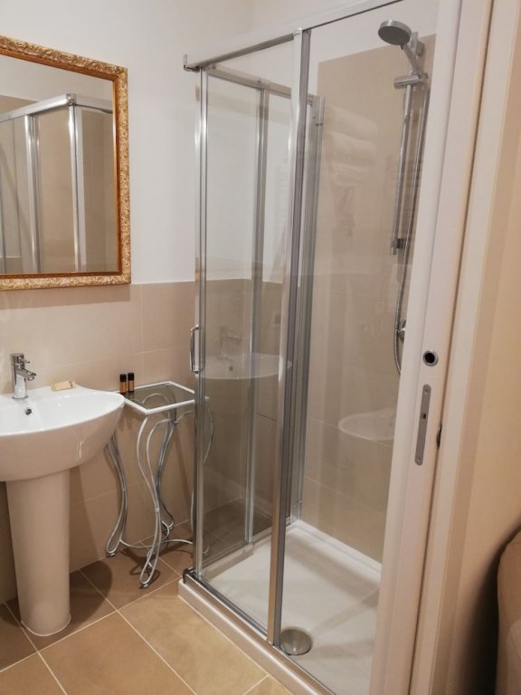 Фото Dreamilan B&b