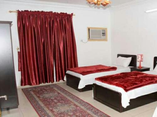 Фото Al Eairy Furnished Apts Al Madinah 8