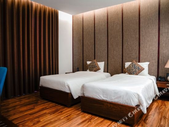 Фото Dong Duong Hotel