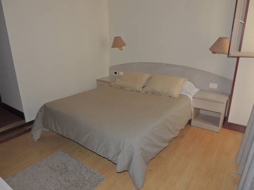 Фото Hotel La Ronda