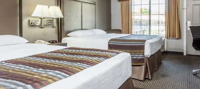 Фото Super 8 by Wyndham Mountain View