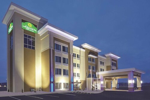 Гостиница La Quinta Inn & Suites by Wyndham Springfield Il в Спрингфилде