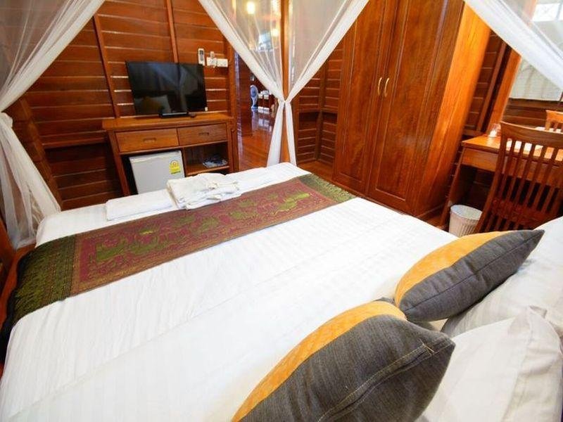 Фото Phimai Paradise Hotel