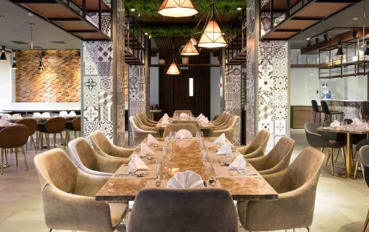 Фото The Marison Hotel