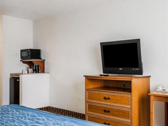 Фото Comfort Inn & Suites Sikeston I-55