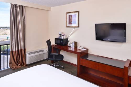 Фото DoubleTree by Hilton Palmdale, Ca