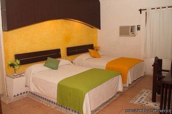 Фото Hotel & SPA Xbalamqué Cancún Centro