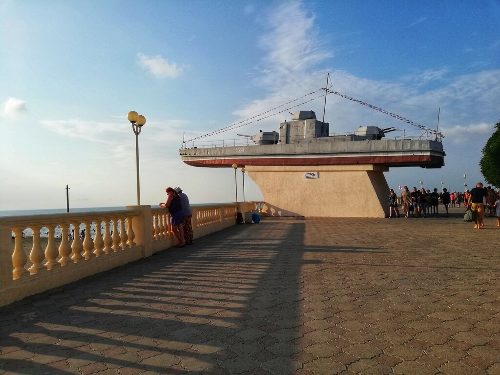 Памятник, мемориал Азовской флотилии, Приморско‑Ахтарск, фото