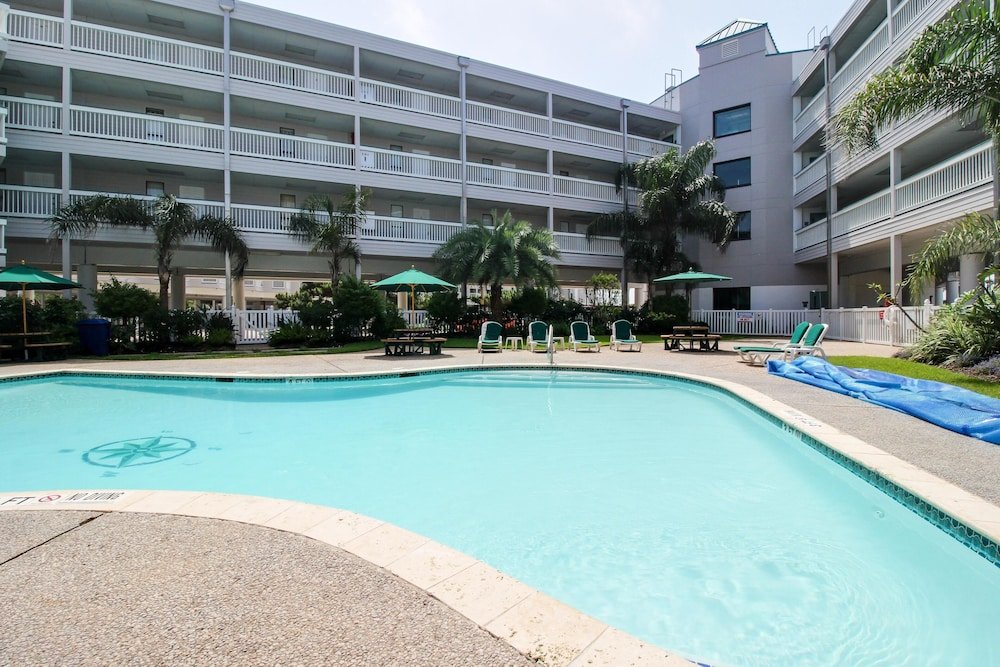 Фото Casa Del Mar Beach Suites by Ab Sea Resorts