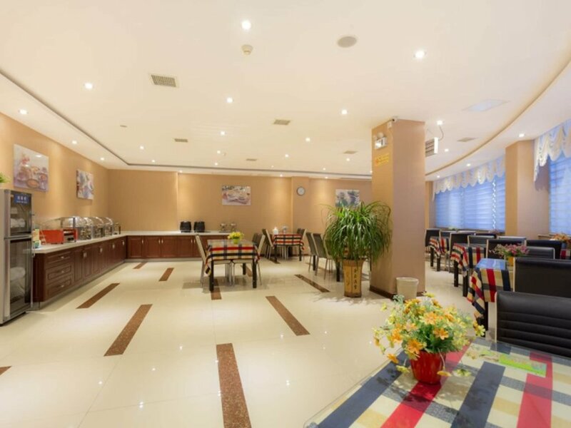 Гостиница GreenTree Inn Xuzhou JiaWang District Express Hotel