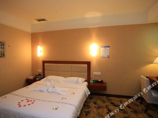 Фото Harmony Business Hotel