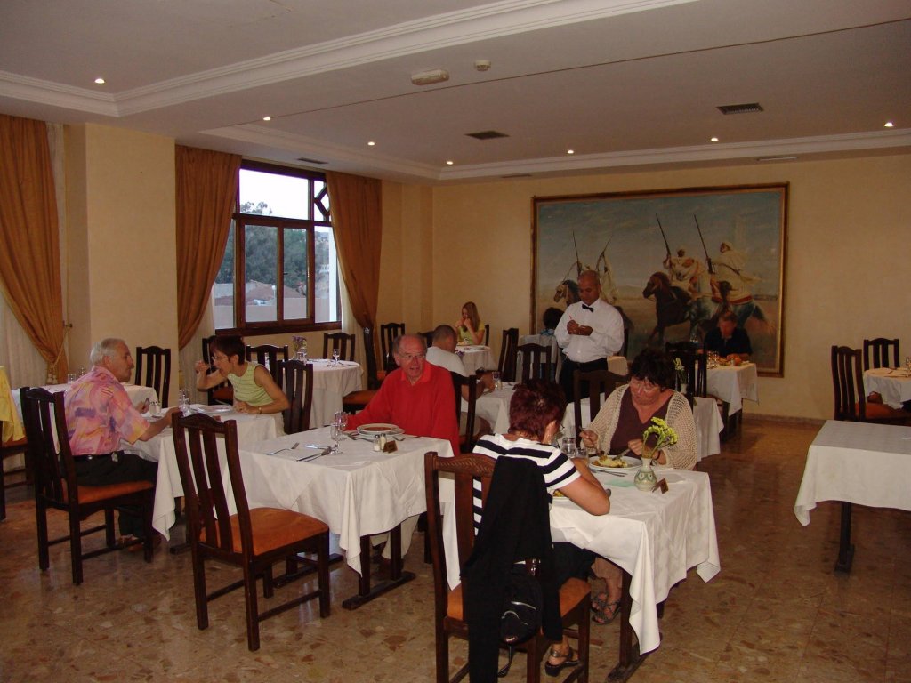 Фото Oasis Hotel & SPA