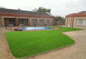 Гостиница Pebble Rock Lodge