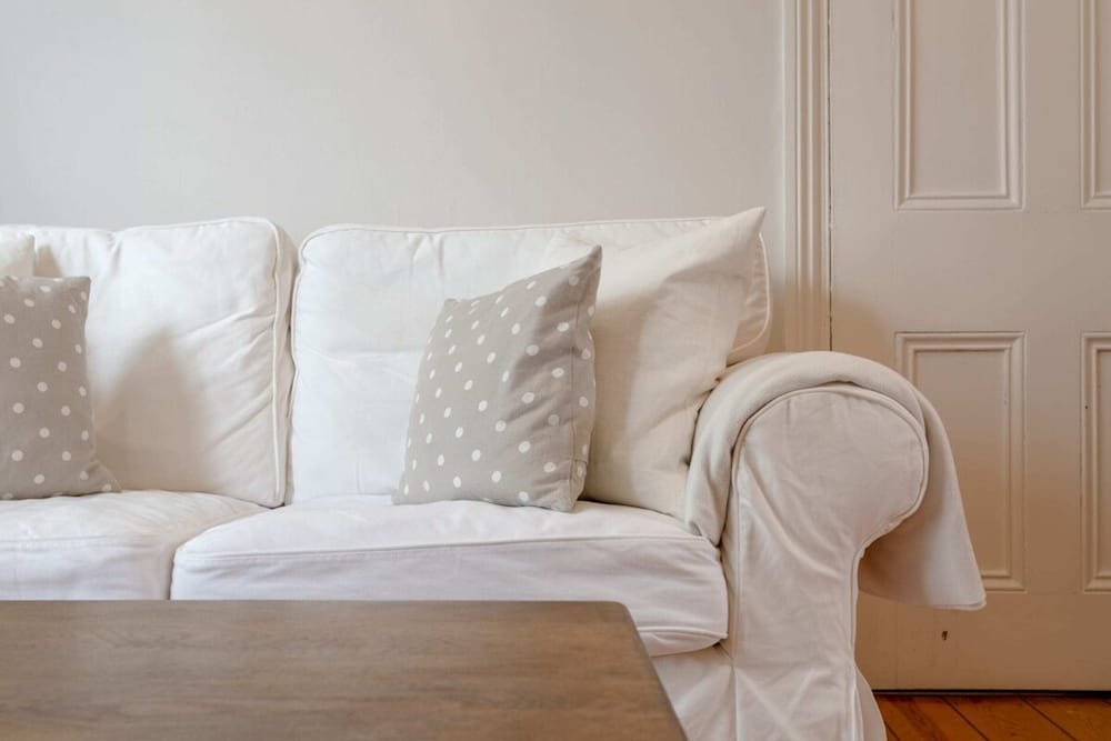 Фото Charming 2 Bedroom Home in West London