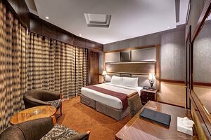 Delmon Palace Hotel (Sadaf Delmon Hotel, Al Muraqqabat, Deira, Dubai), hotel