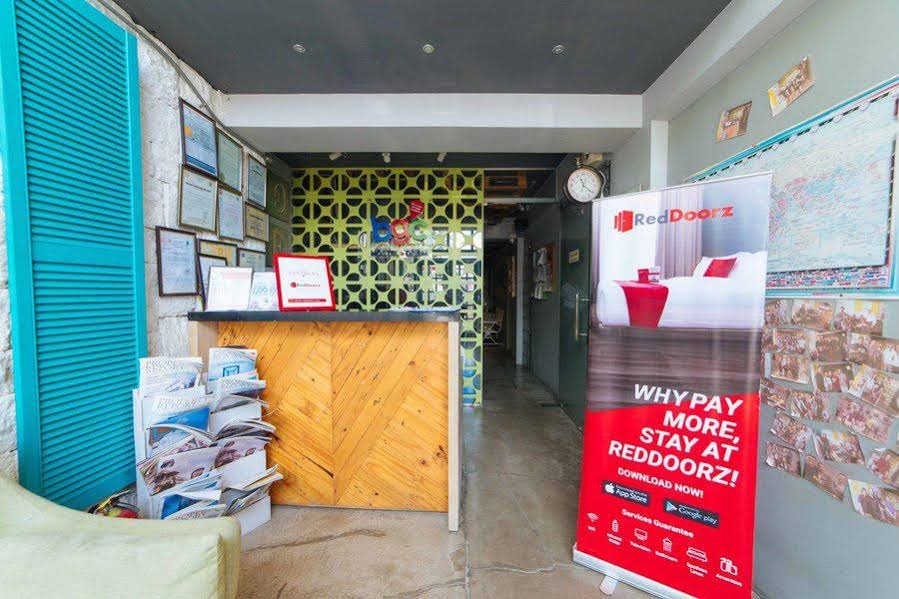 Фото RedDoorz Plus @ Danlig Street Makati