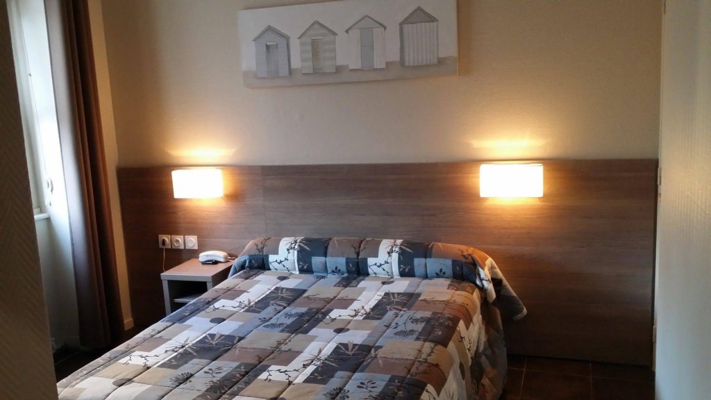 Фото Hotel D'Ainay