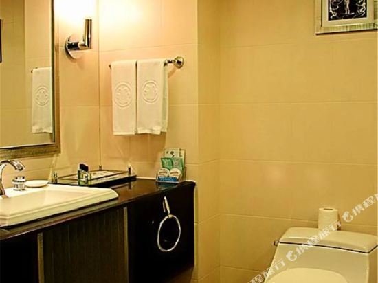 Фото Guangzhou Hotel