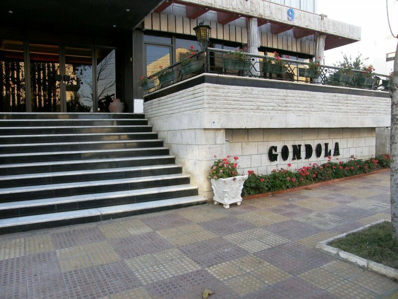 Гостиница Gondola Hotel and Suites в Аммане