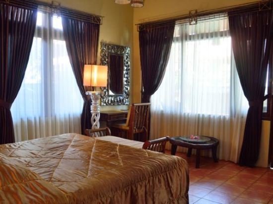 Фото Peneeda View Beach Hotel