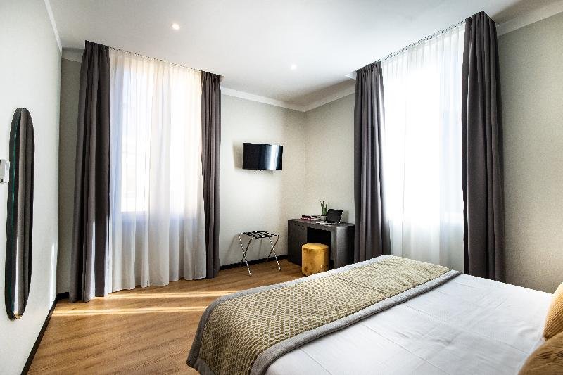 Фото The Cross Hotel