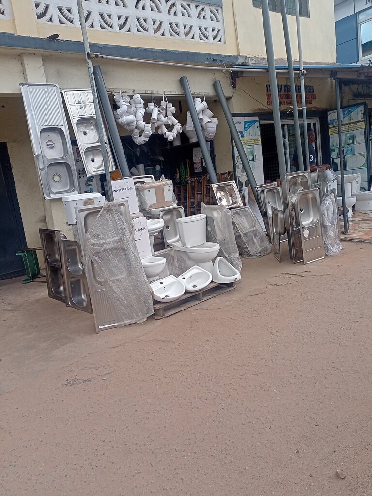 Building materials wholesale Yahweh nissi ventures, Accra, photo