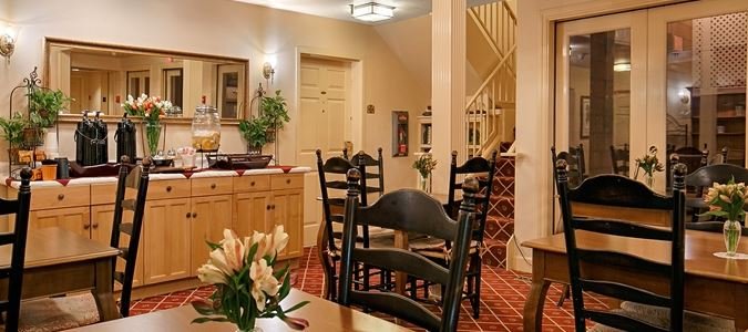 Фото Elm House Inn