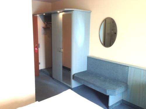 Фото Mercure Hotel Stuttgart Zuffenhausen