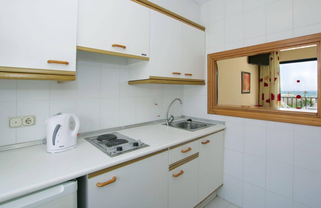 Фото Hotel Puente Real