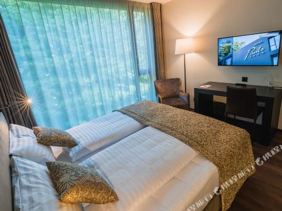 Фото B_smart hotel Widnau