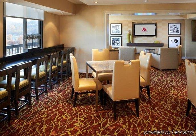 Фото Charleston Marriott Town Center