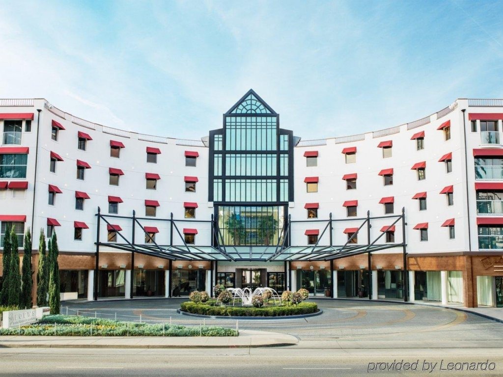 Фото Loews Santa Monica Beach Hotel