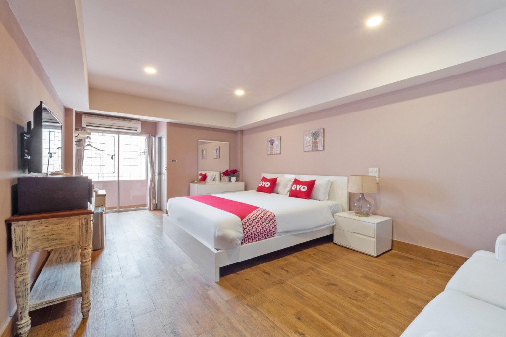 Фото E-outfitting Boutique Hotel Pattaya