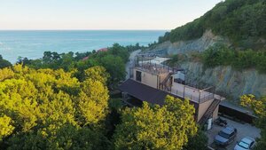 Апартаменты в доме у моря