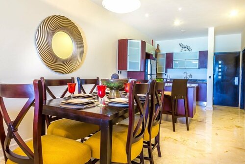Гостиница El Faro 3 Br Beachfront with Private Pool в Плая-дель-Кармен