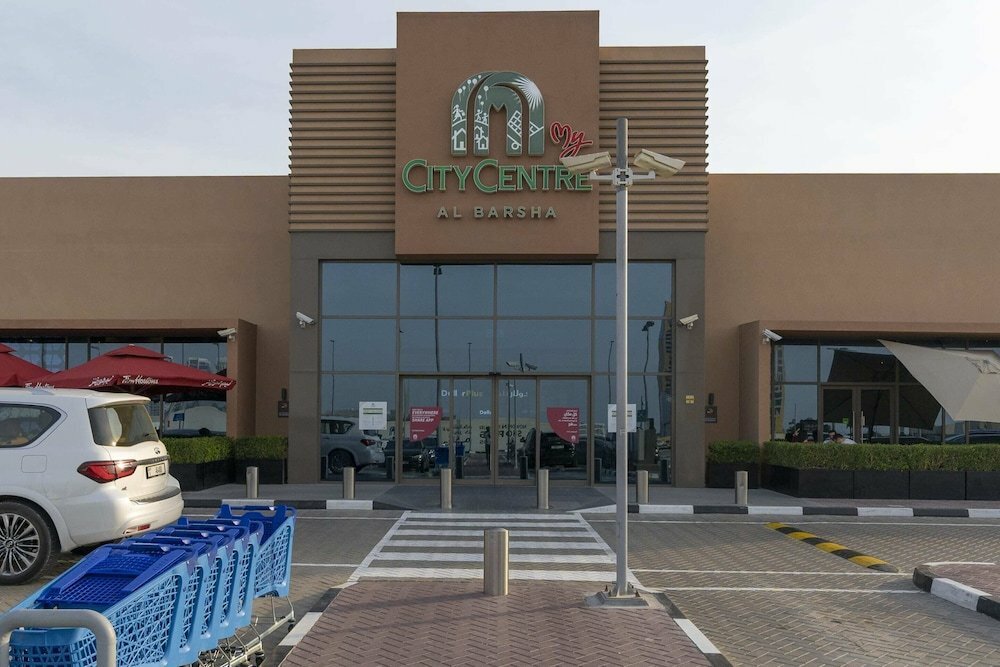 Short-term housing rental Guestready - Great Amenities 63049, Dubai, photo