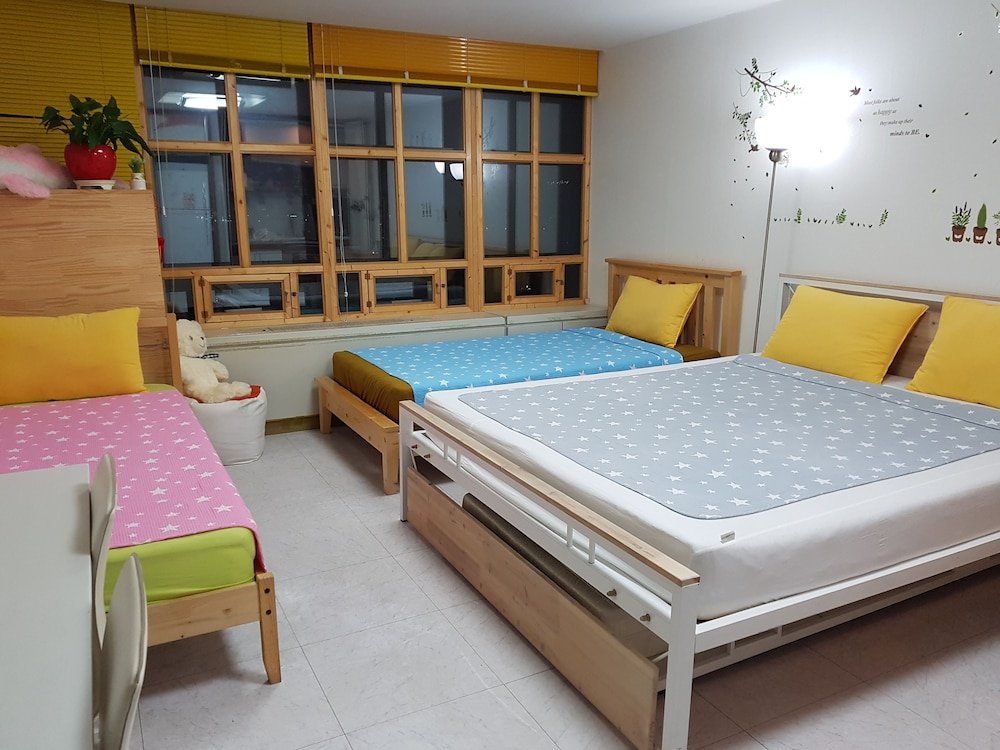 Фото Justin House