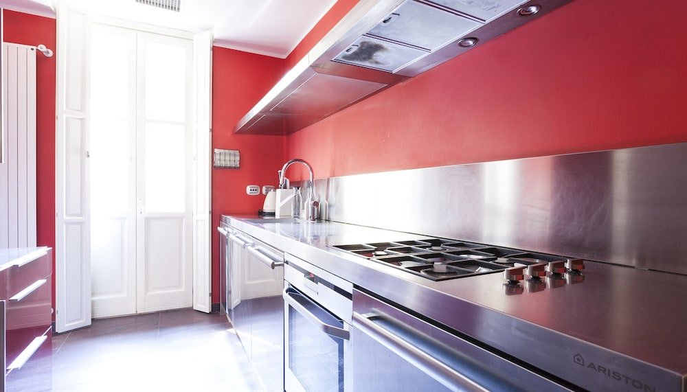 Фото Fashion District Apartment