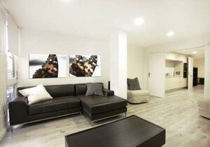 Rent4Days Barraquer Apartment