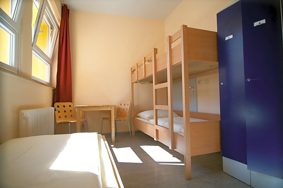 Фото Haus International Hostel