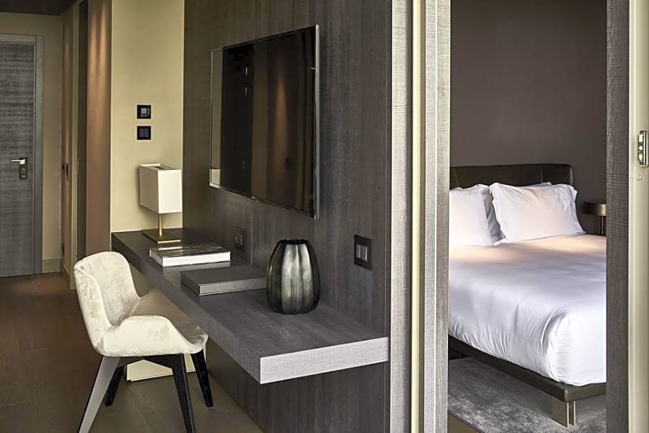 Фото Hotel Viu Milan