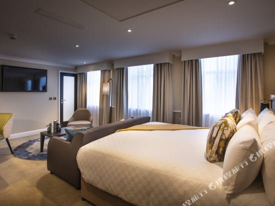 Фото Отель The Clermont London