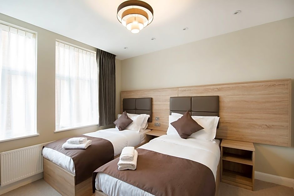 Фото Docklands Lodge London